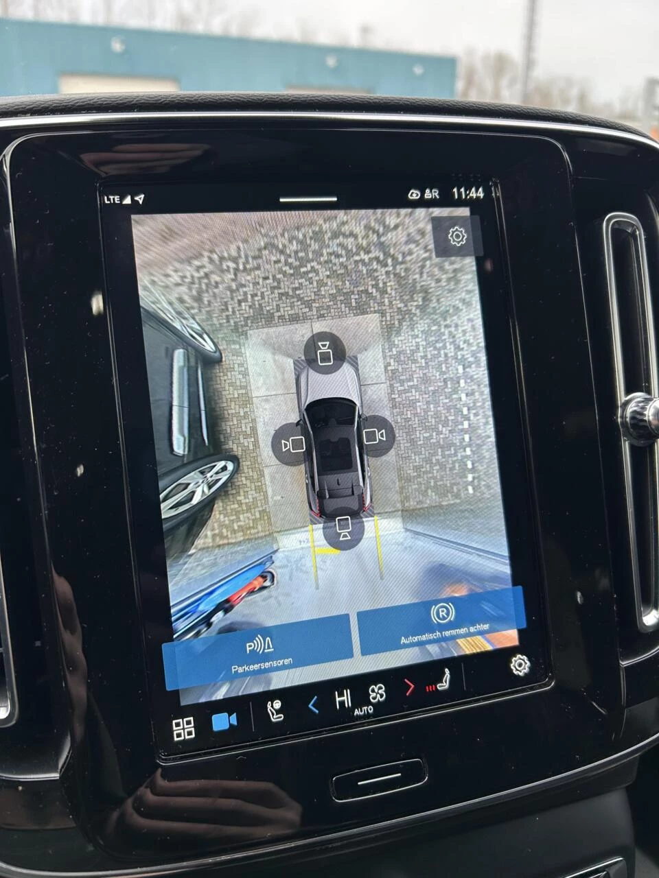 Hoofdafbeelding Volvo C40