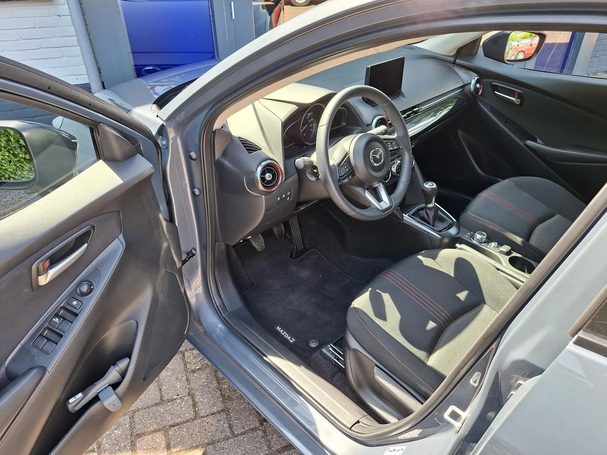 Hoofdafbeelding Mazda 2