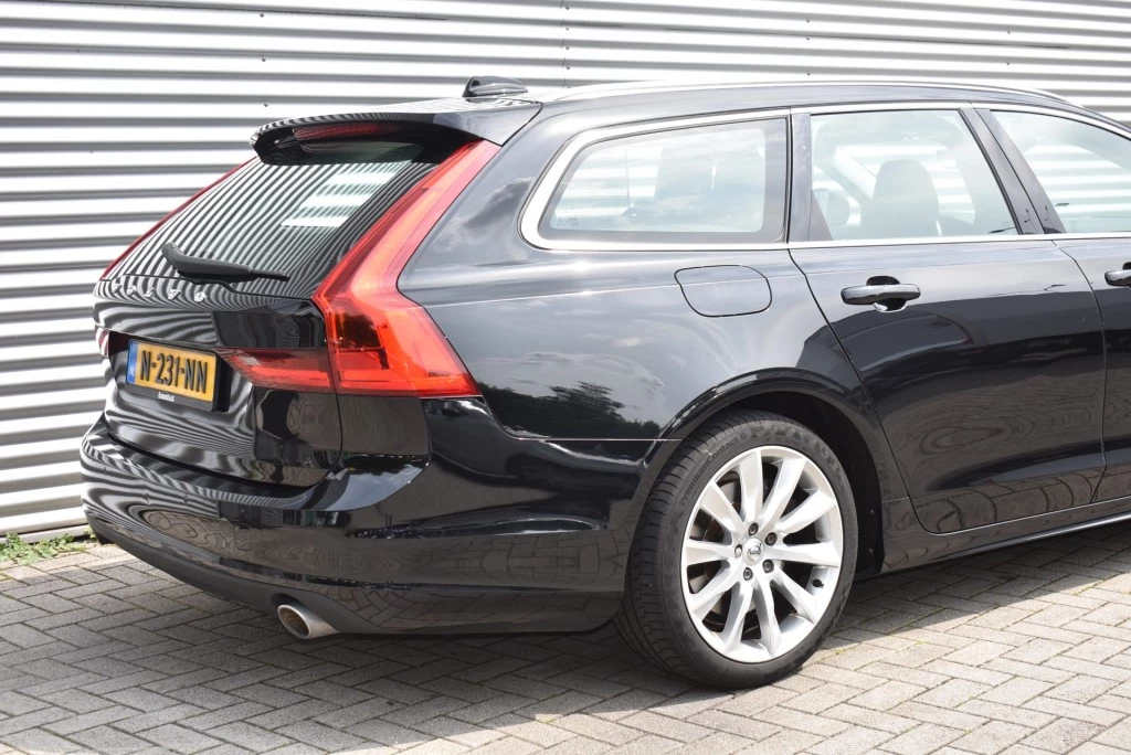 Hoofdafbeelding Volvo V90