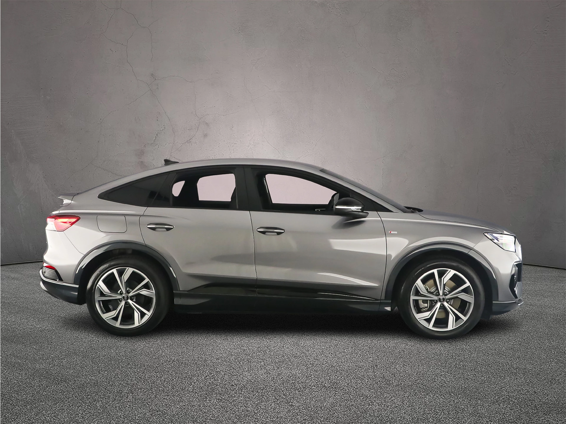 Hoofdafbeelding Audi Q4 e-tron