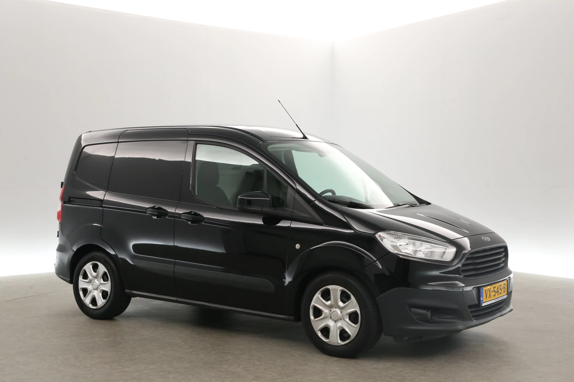 Hoofdafbeelding Ford Transit Courier