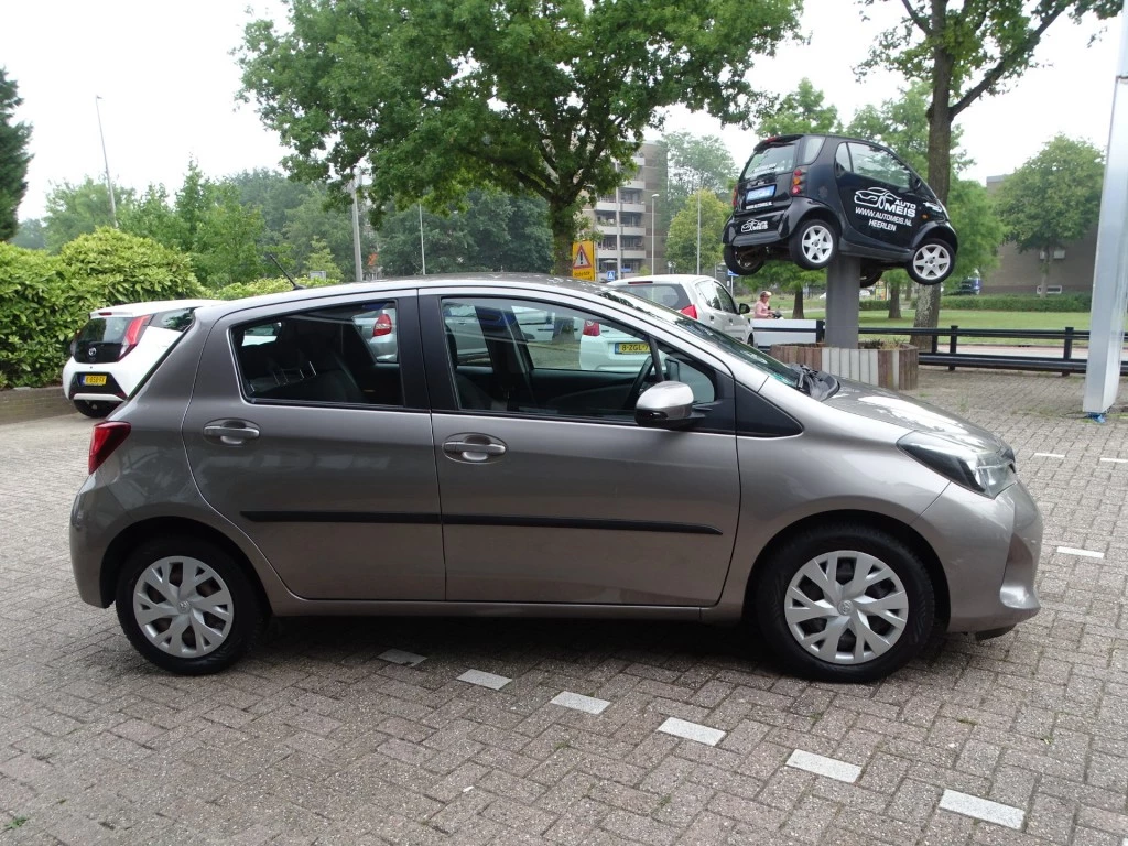 Hoofdafbeelding Toyota Yaris