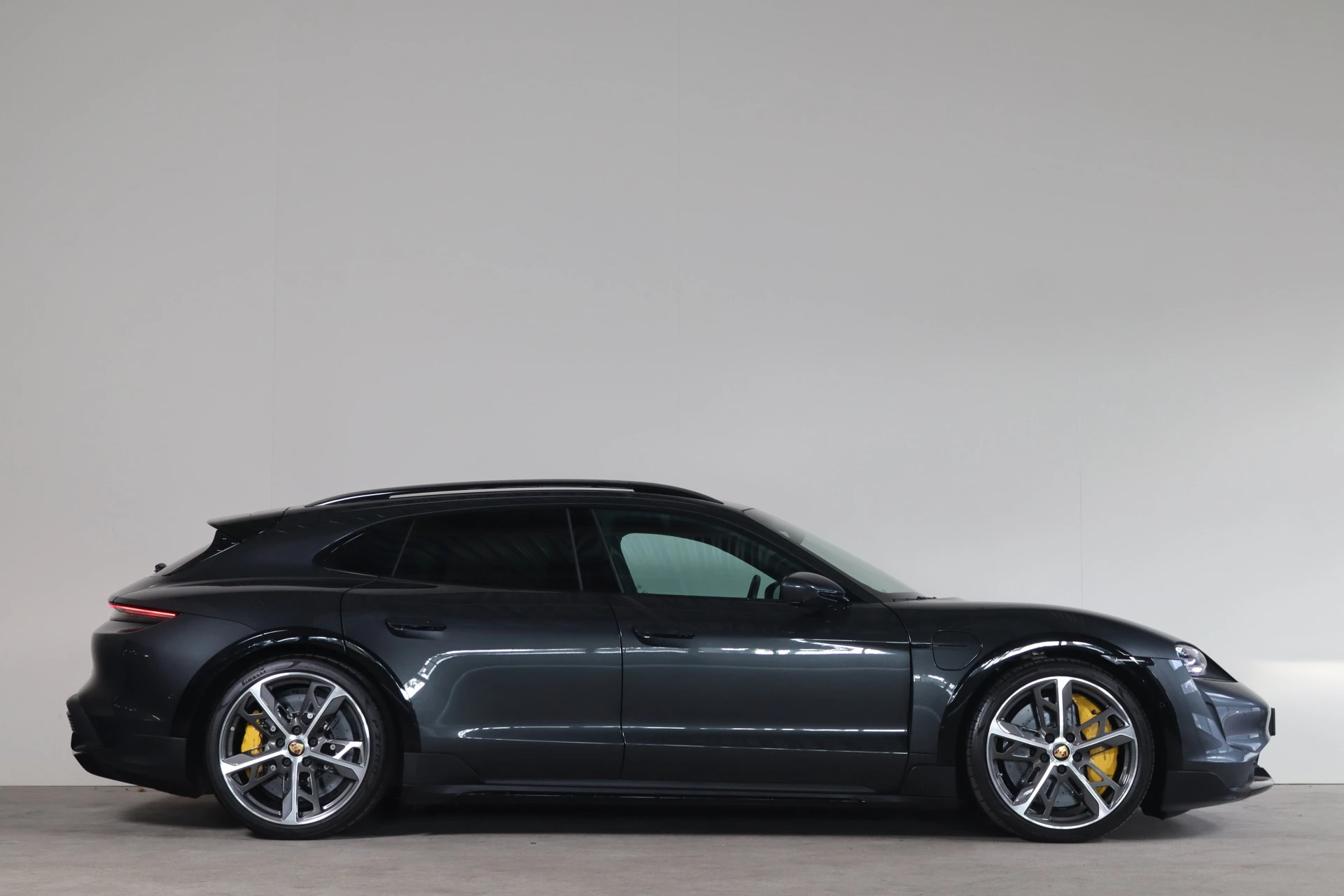 Hoofdafbeelding Porsche Taycan