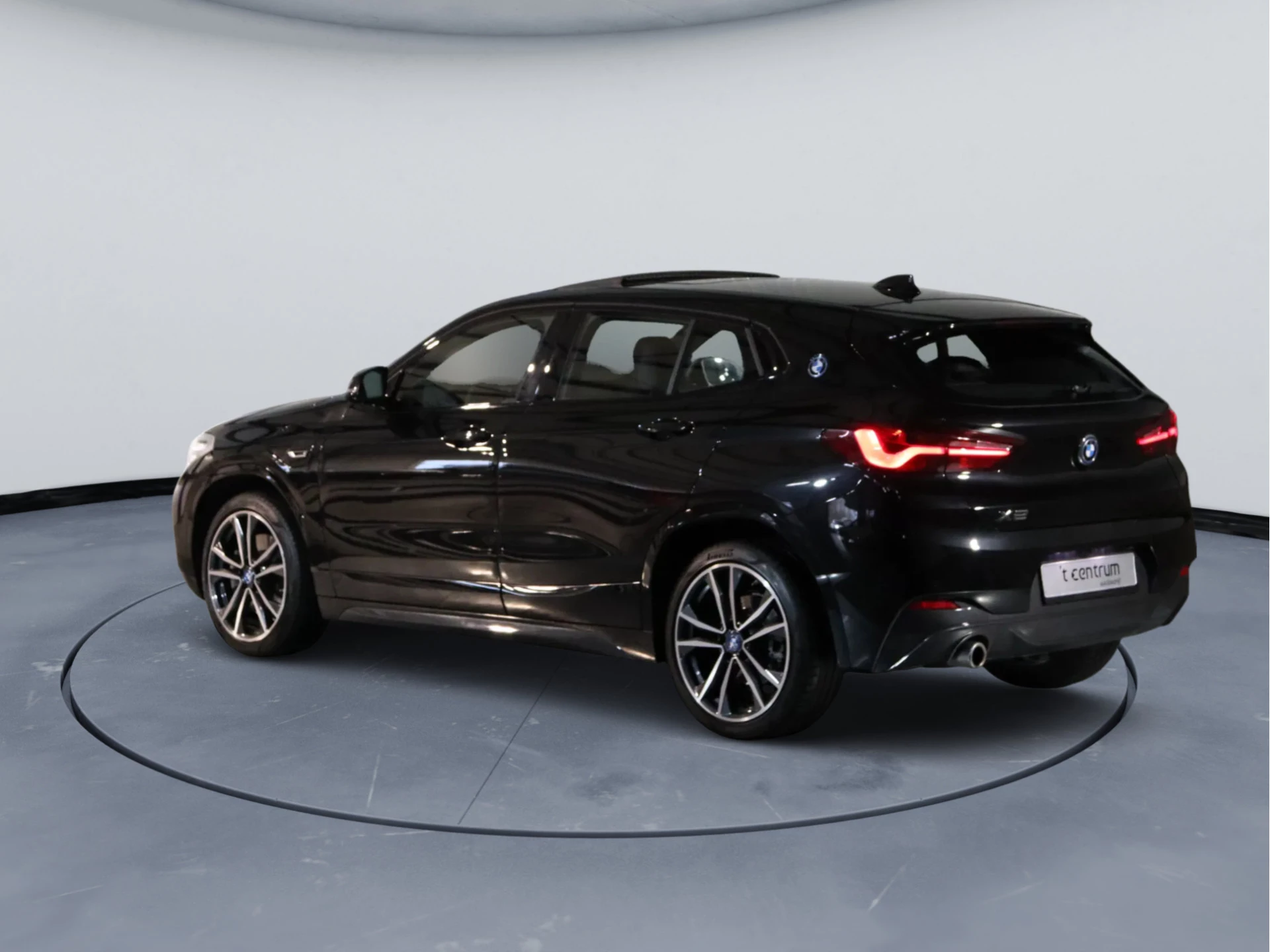 Hoofdafbeelding BMW X2