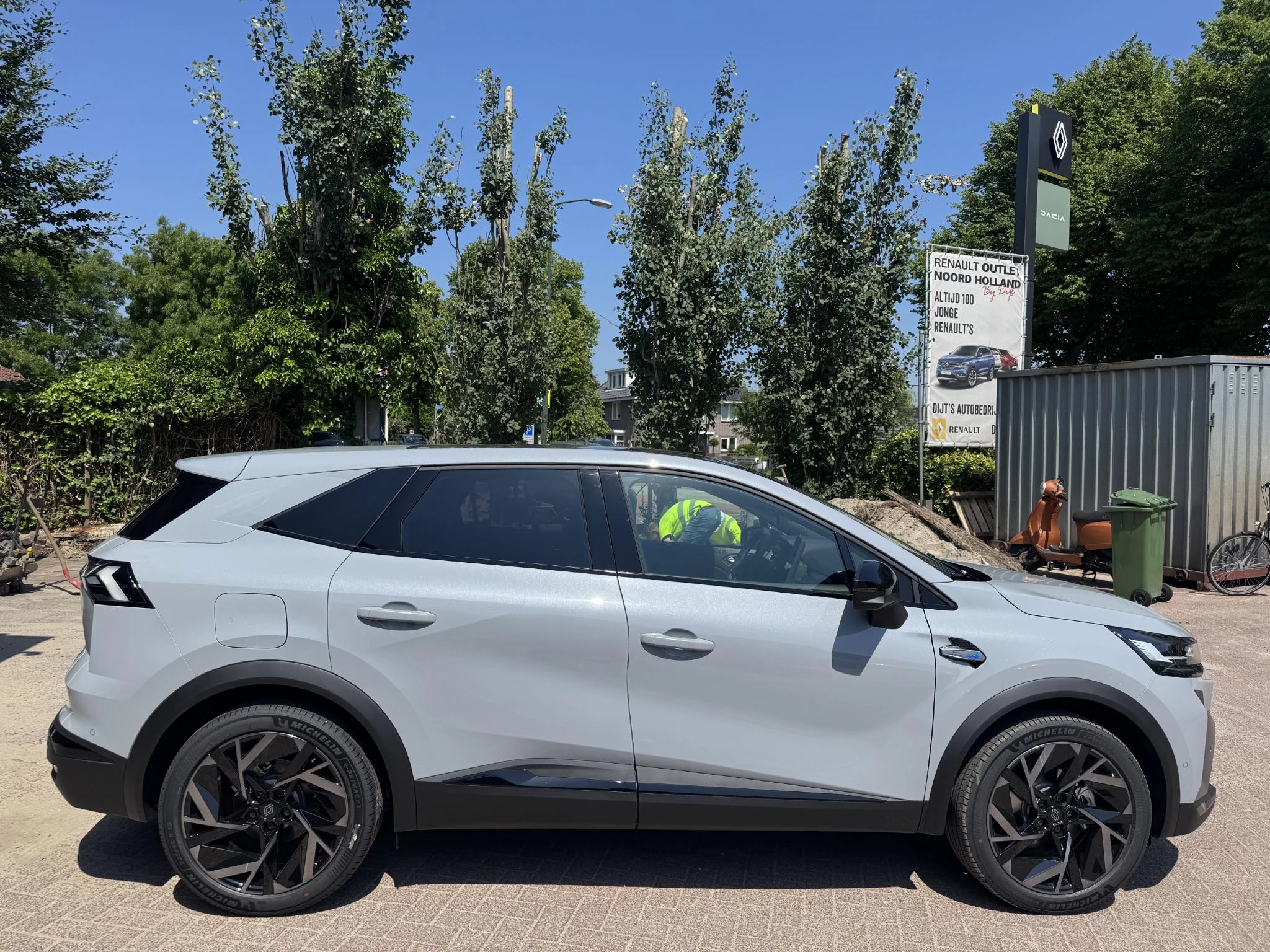 Hoofdafbeelding Renault Symbioz
