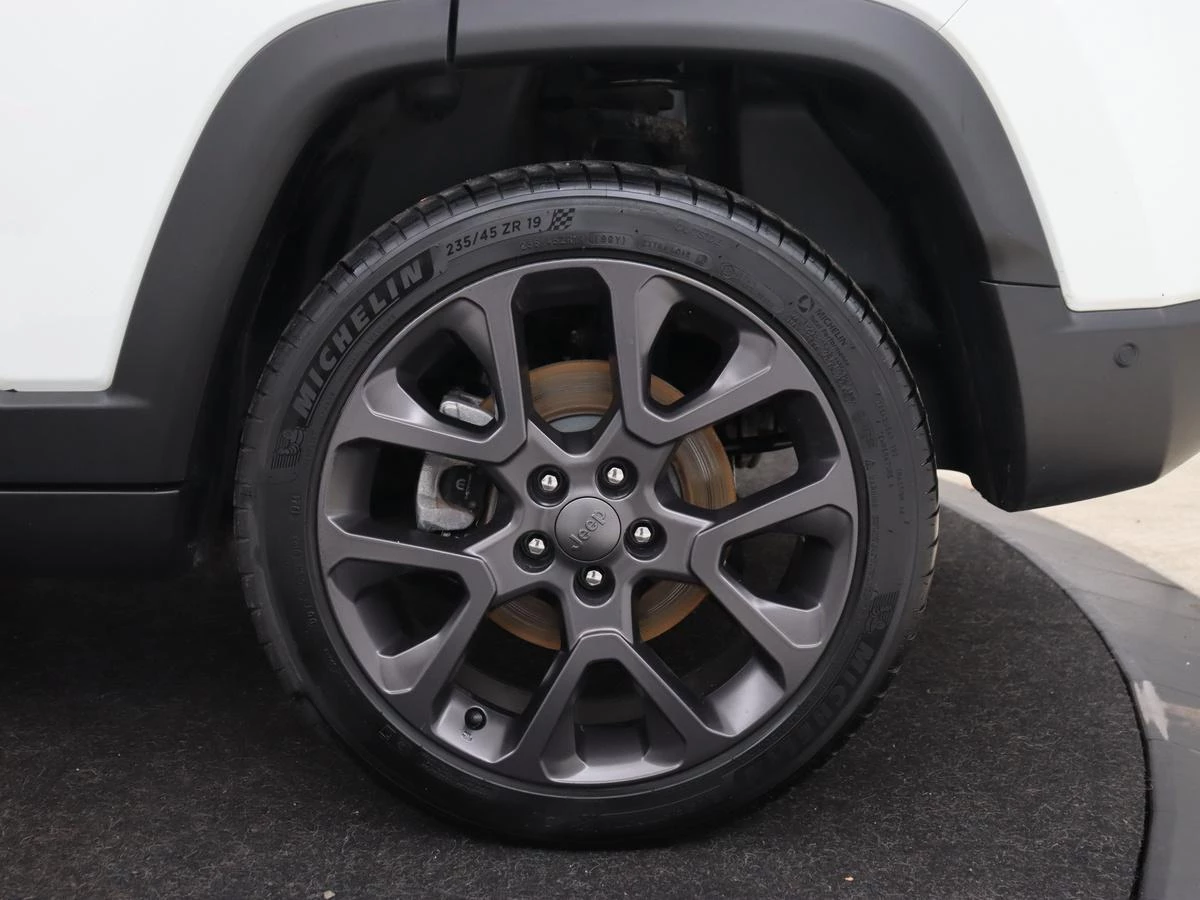 Hoofdafbeelding Jeep Compass