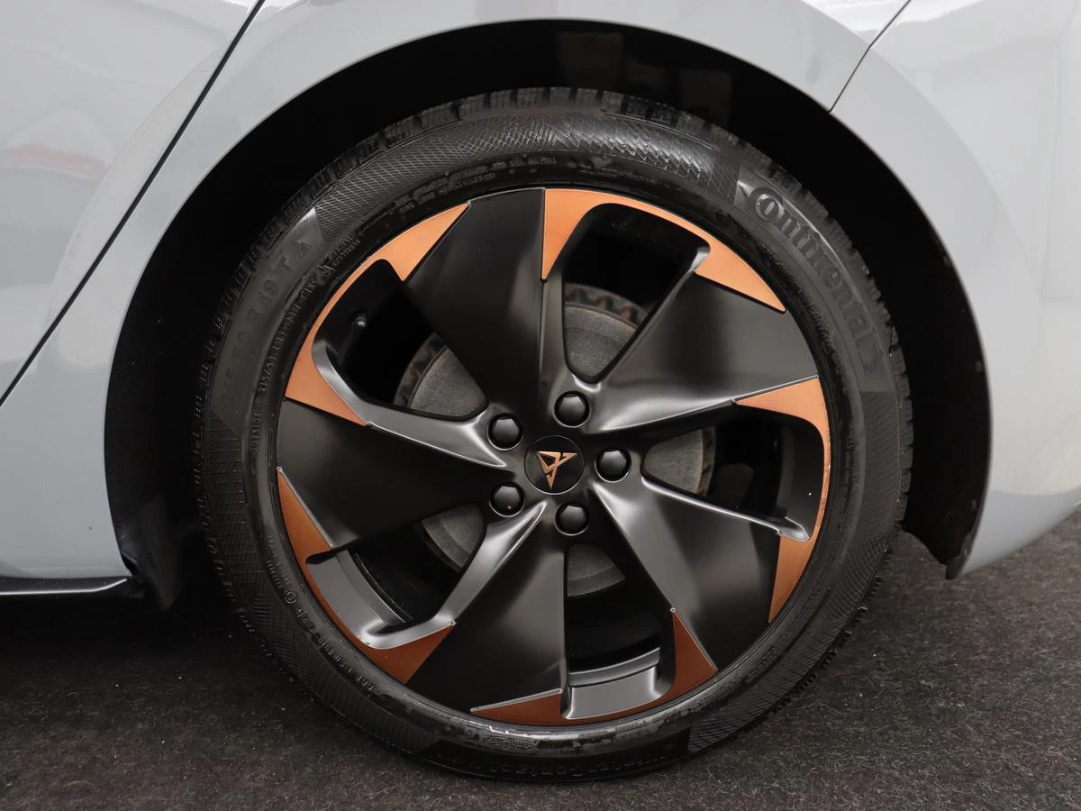 Hoofdafbeelding CUPRA Born