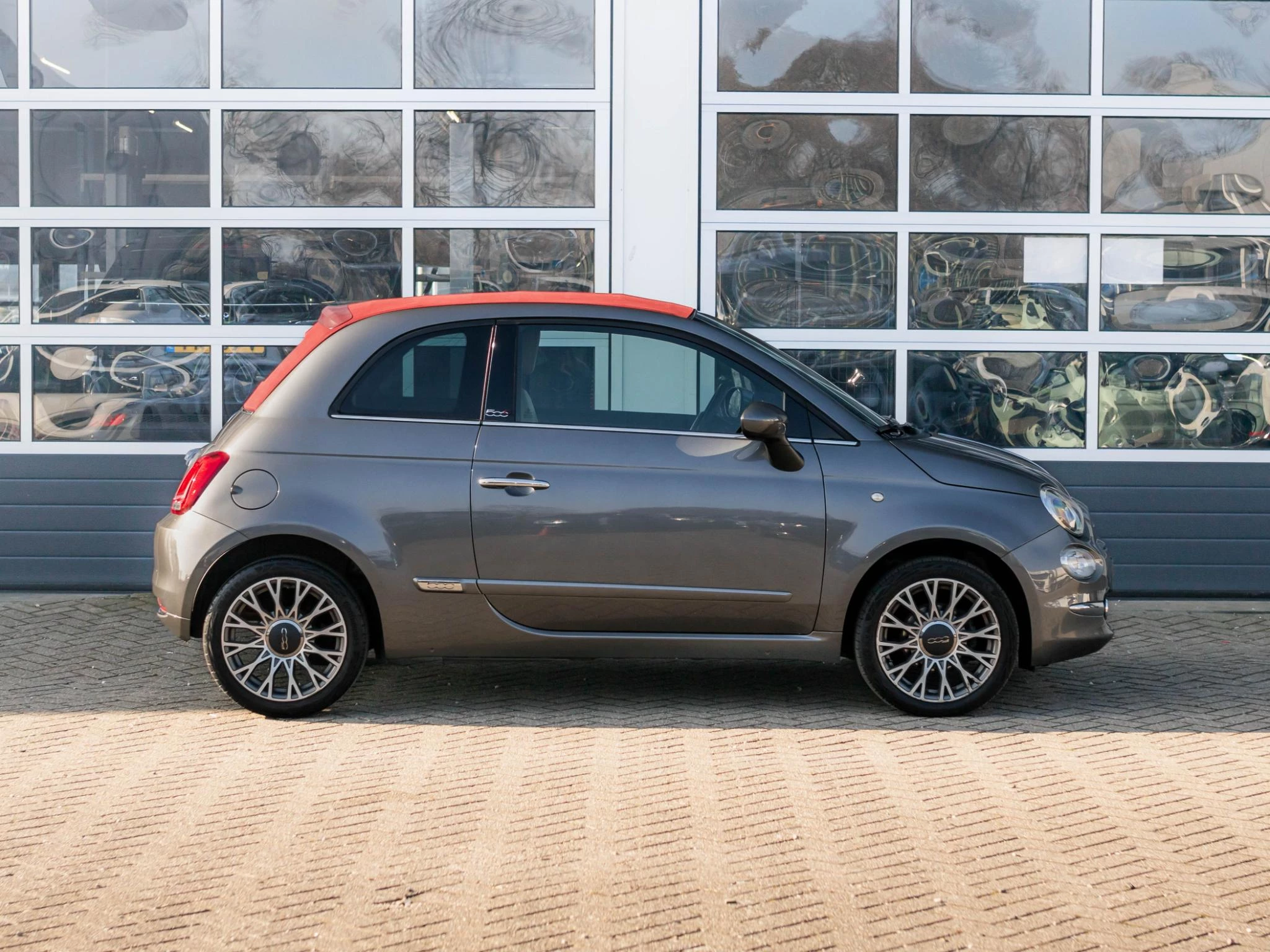 Hoofdafbeelding Fiat 500C