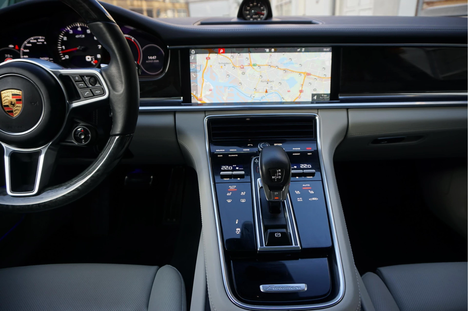 Hoofdafbeelding Porsche Panamera