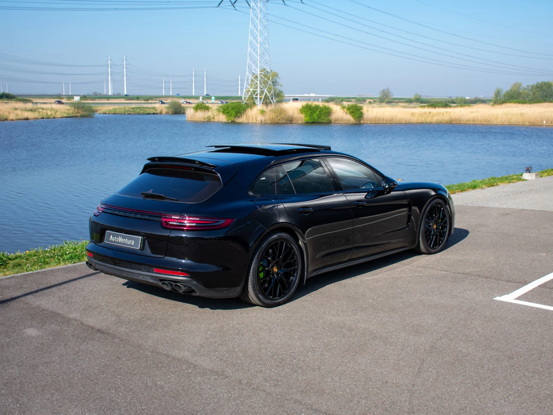 Hoofdafbeelding Porsche Panamera