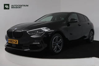 BMW 1-serie 118i Executive Edition (SFEERVERLICHTING, DIGITALE COCKPIT, NAVIGATIE, PARKEERSENSOREN, CRUISE CONTROL)