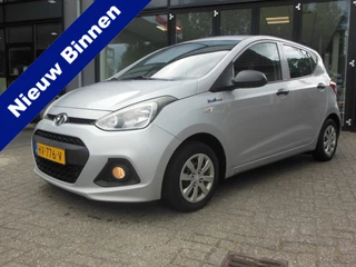Hyundai i10 1.0i i-Motion Staat in De Krim