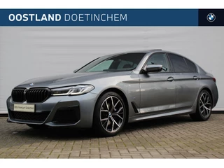 BMW 5 Serie 530i High Executive M Sport Automaat / Panoramadak / Adaptieve LED / Head-Up / Stoelventilatie / Parking Assistant Plus / Active Steering / Live Cockpit Professional