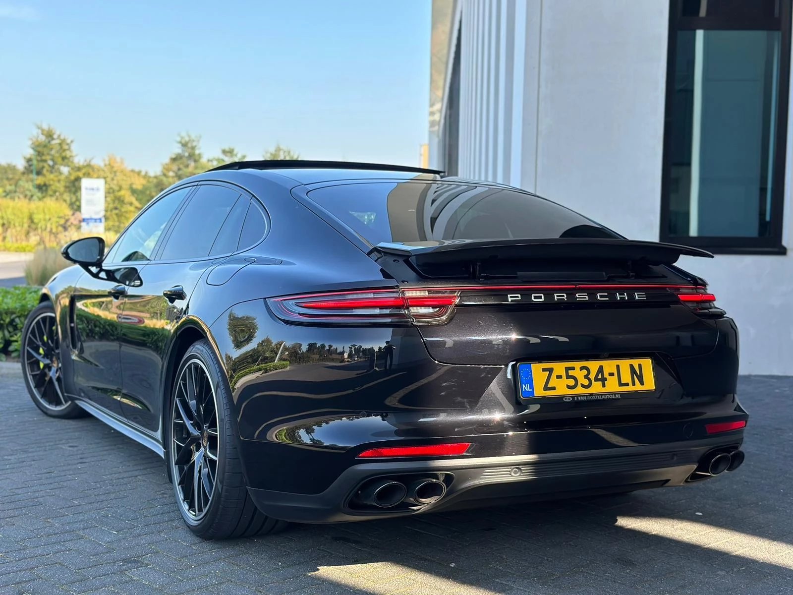 Hoofdafbeelding Porsche Panamera