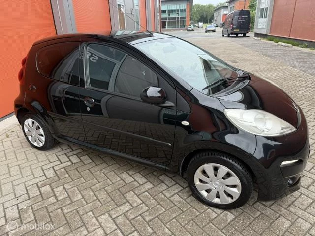 Hoofdafbeelding Peugeot 107