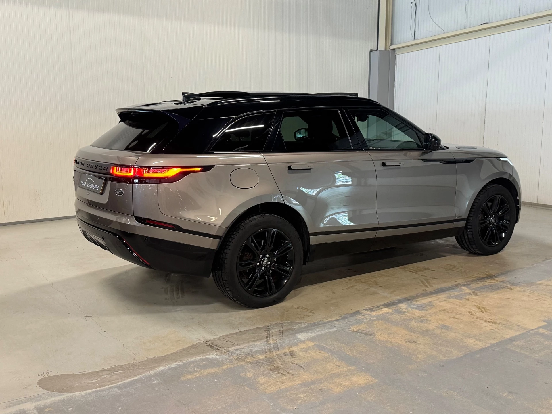 Hoofdafbeelding Land Rover Range Rover Velar