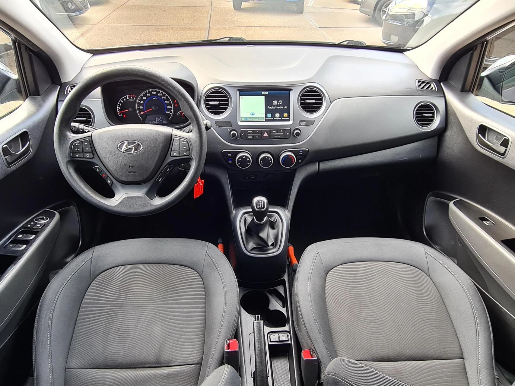 Hoofdafbeelding Hyundai i10