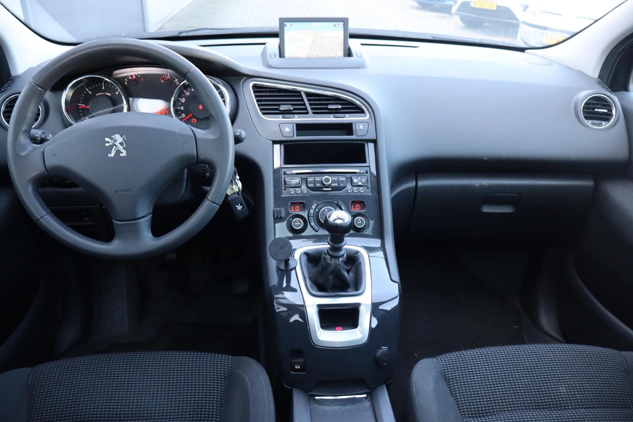 Hoofdafbeelding Peugeot 5008