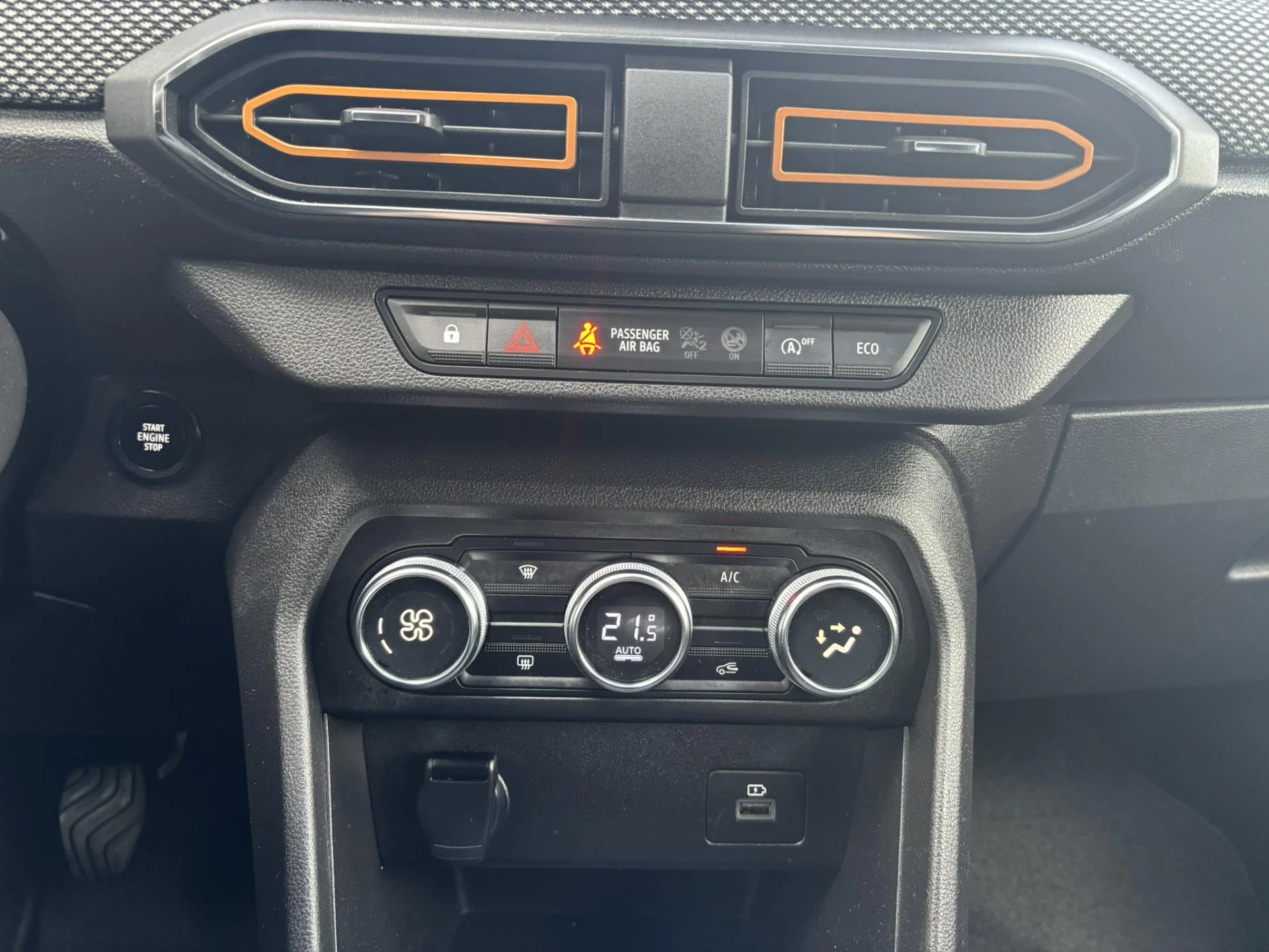 Hoofdafbeelding Dacia Sandero