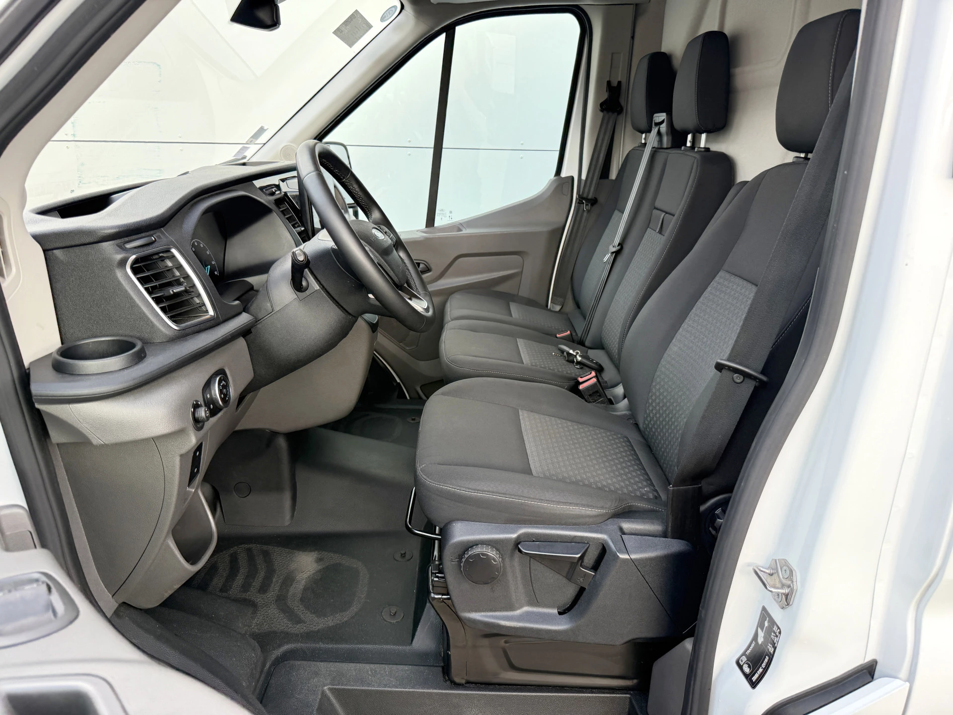 Hoofdafbeelding Ford E-Transit