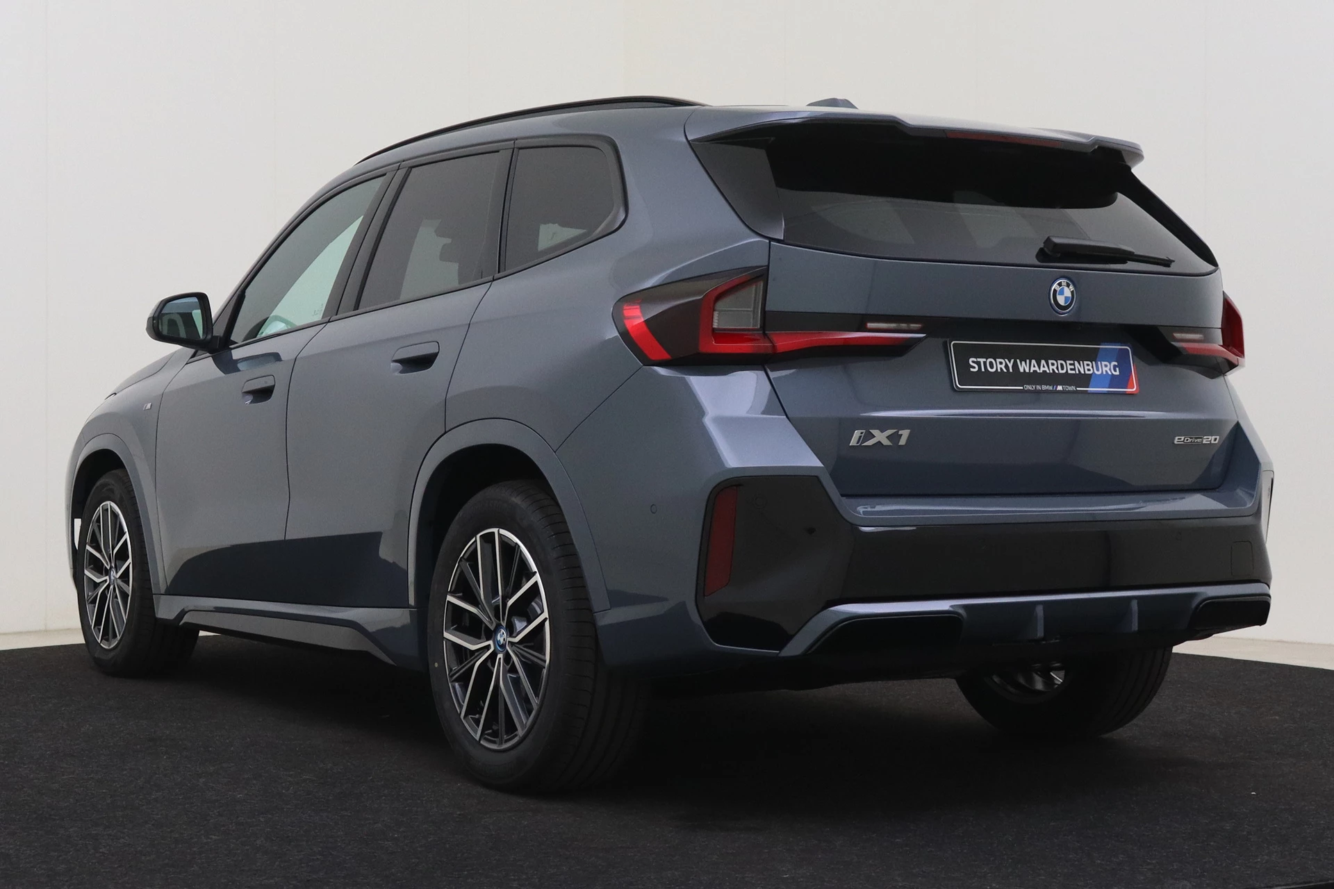 Hoofdafbeelding BMW iX1