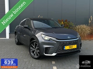 Lexus LBX Cool 2WD Leder led Carplay Camera