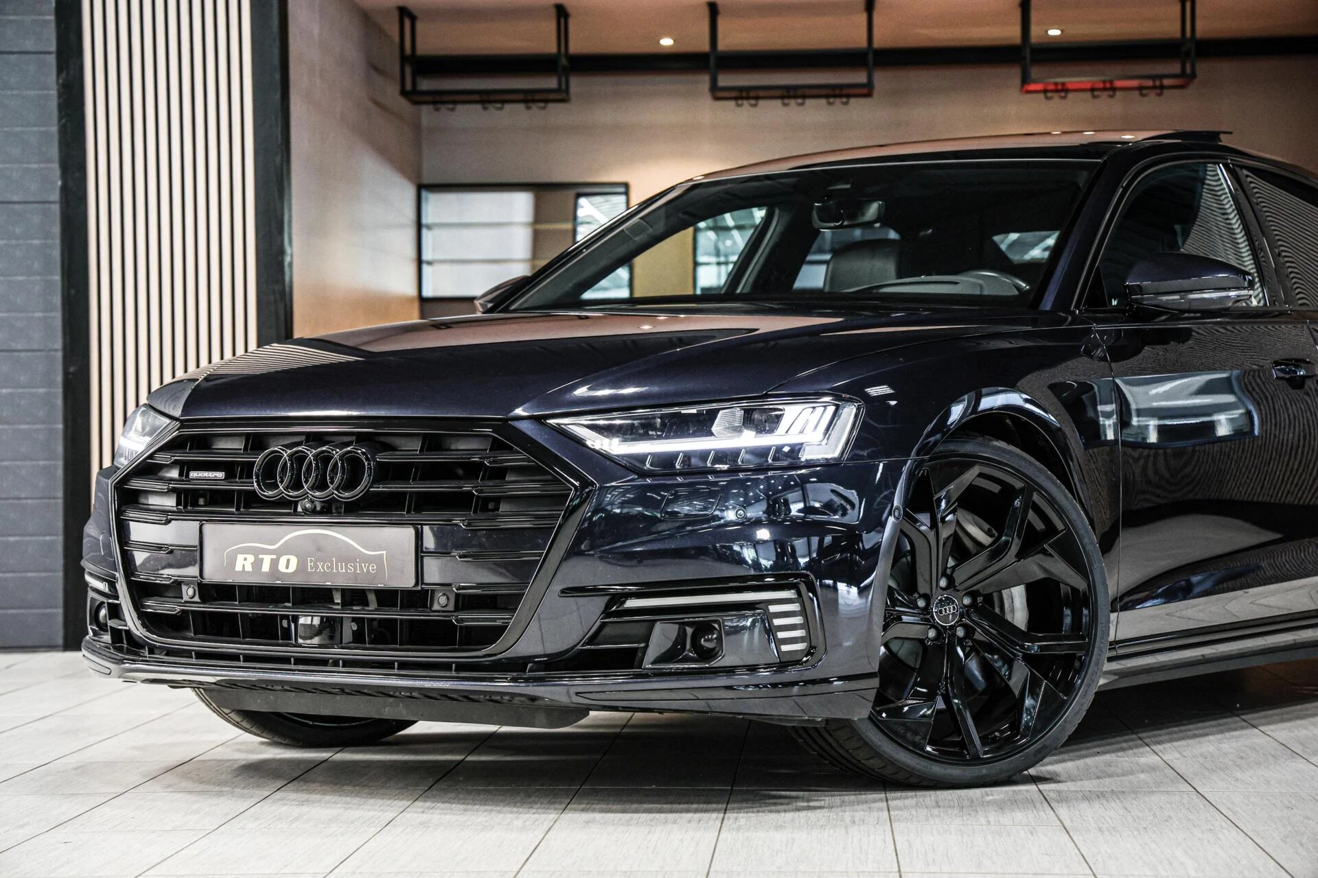 Hoofdafbeelding Audi A8
