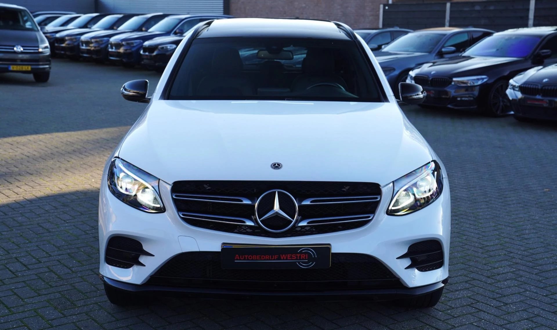 Hoofdafbeelding Mercedes-Benz GLC