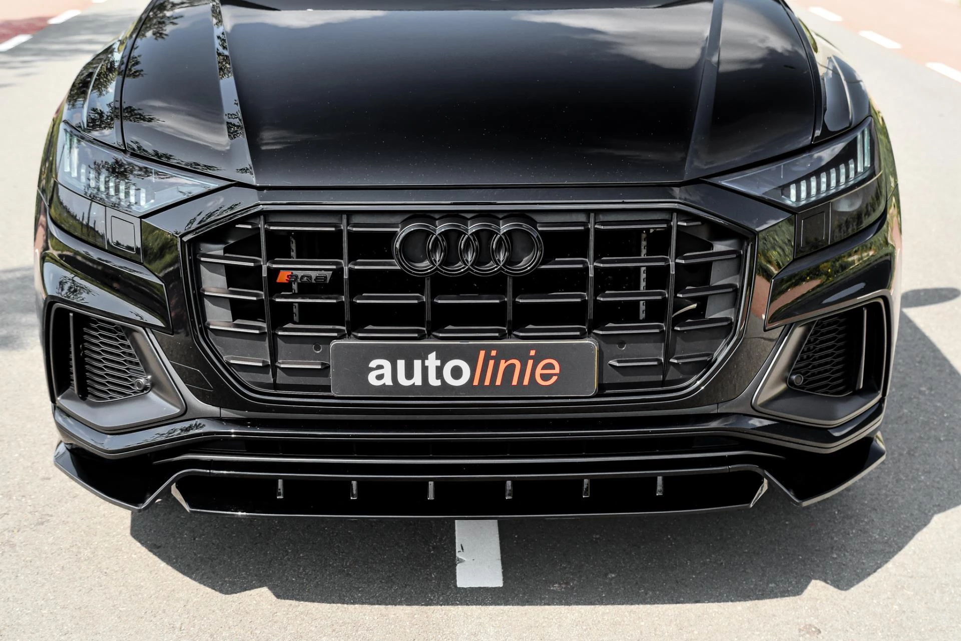 Hoofdafbeelding Audi Q8