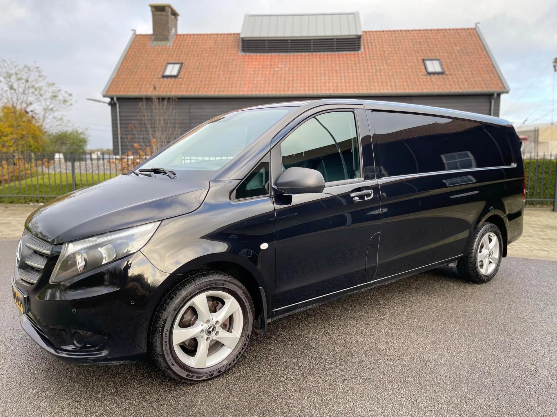 Hoofdafbeelding Mercedes-Benz Vito