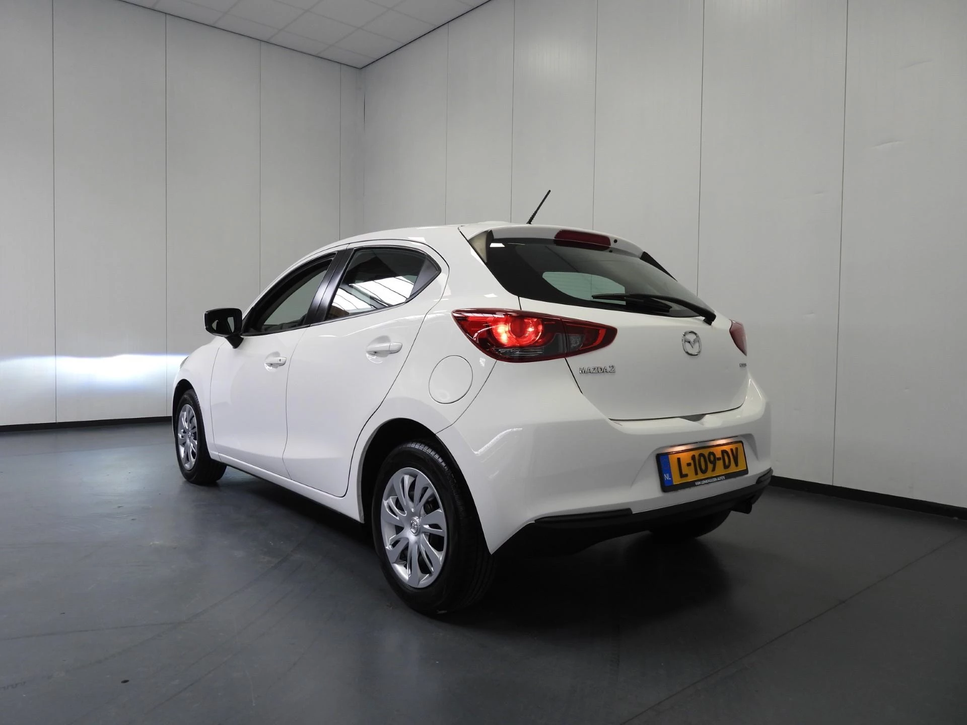 Hoofdafbeelding Mazda 2