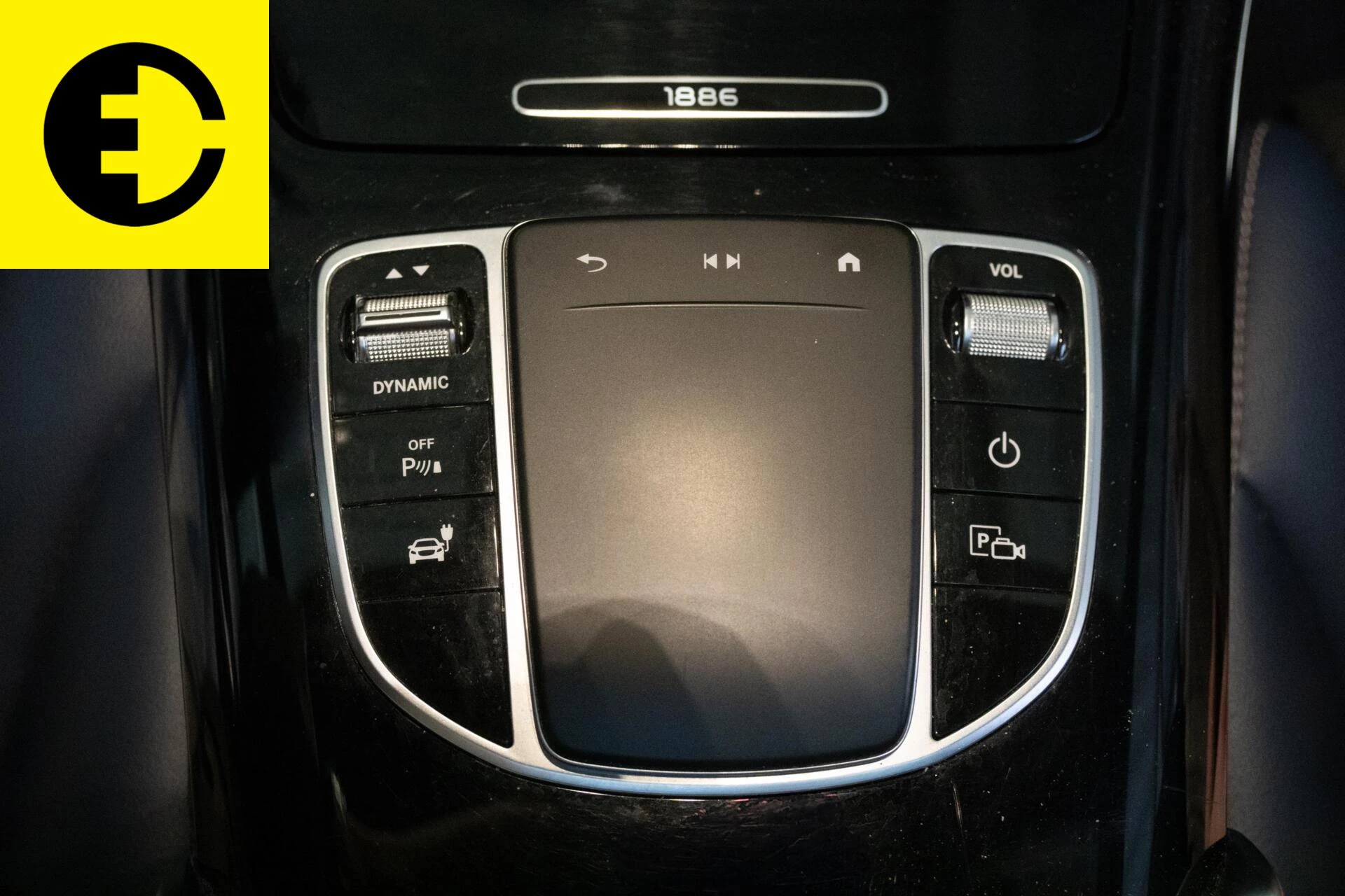 Hoofdafbeelding Mercedes-Benz EQC