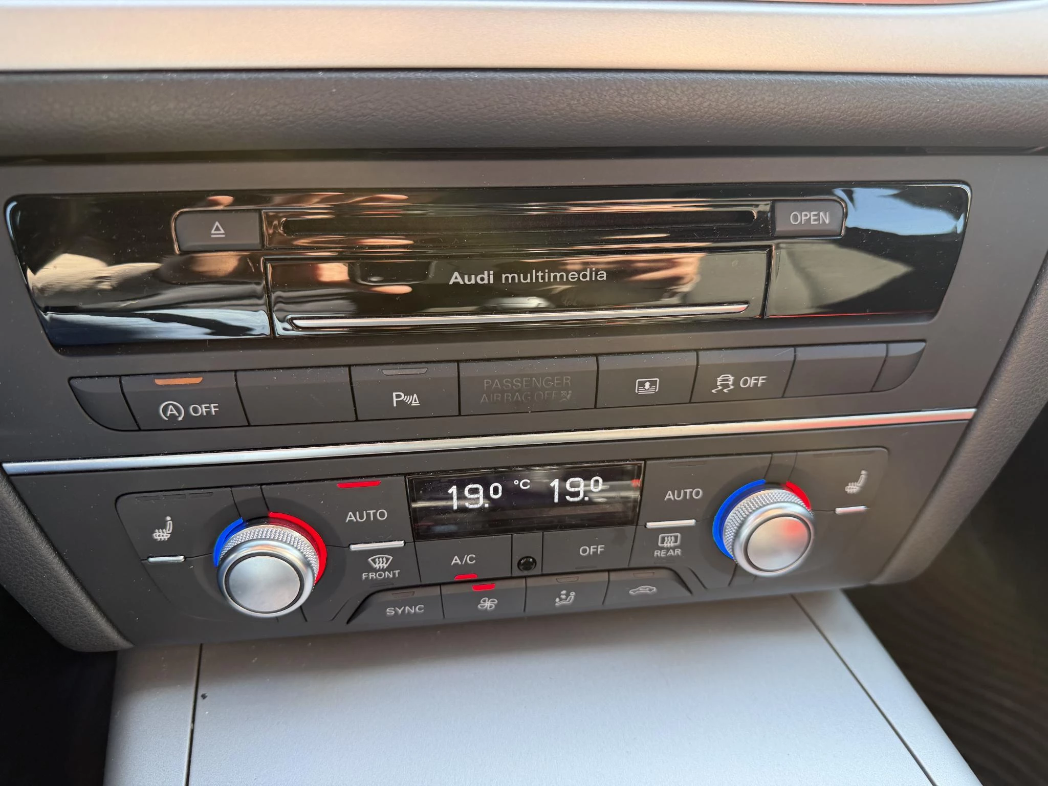 Hoofdafbeelding Audi A6