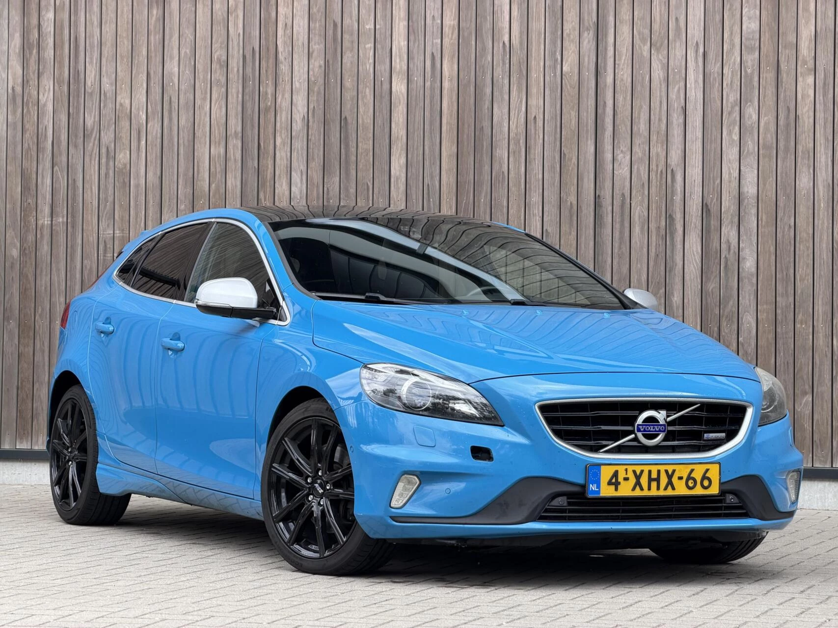 Hoofdafbeelding Volvo V40