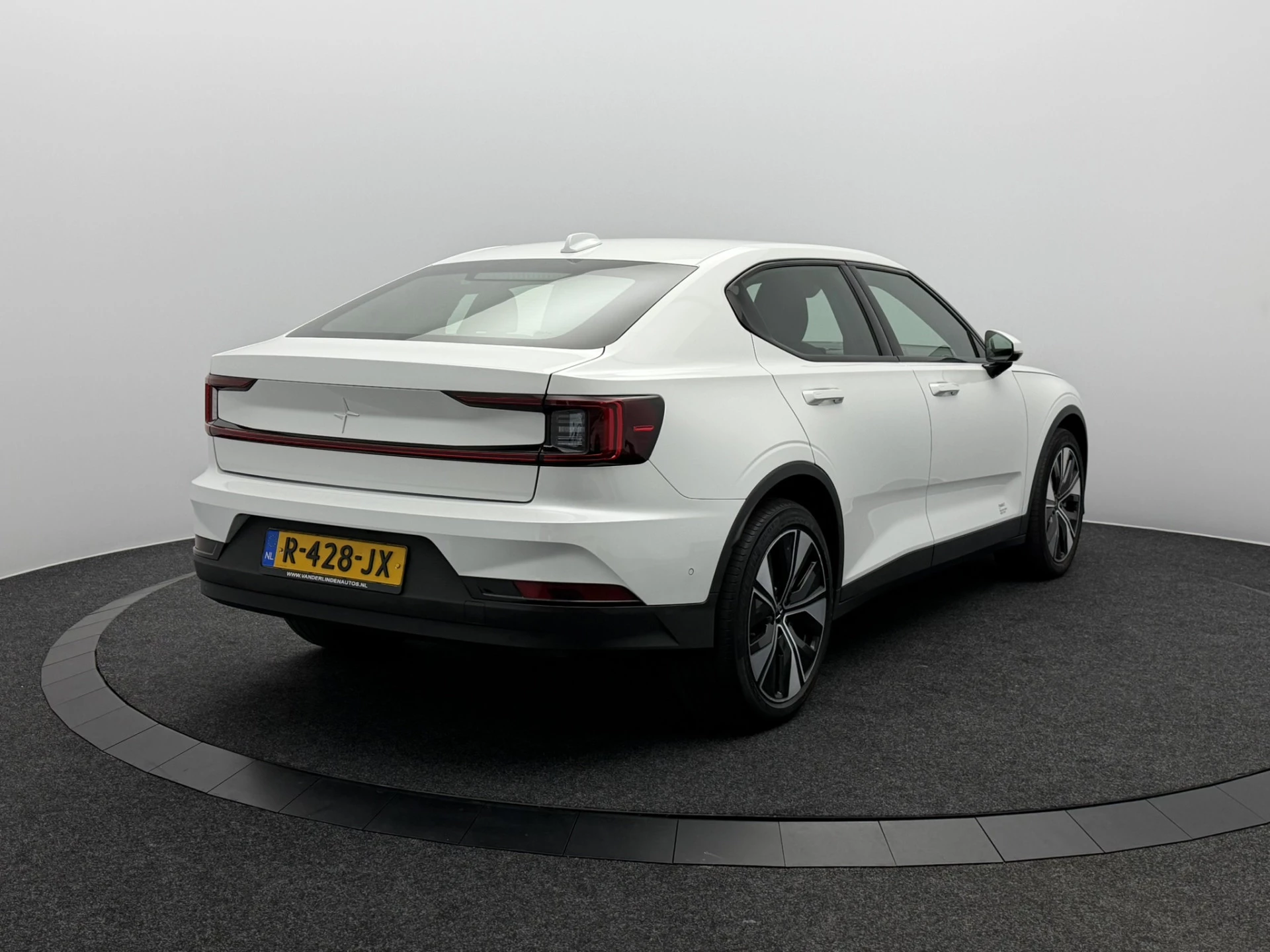 Hoofdafbeelding Polestar 2