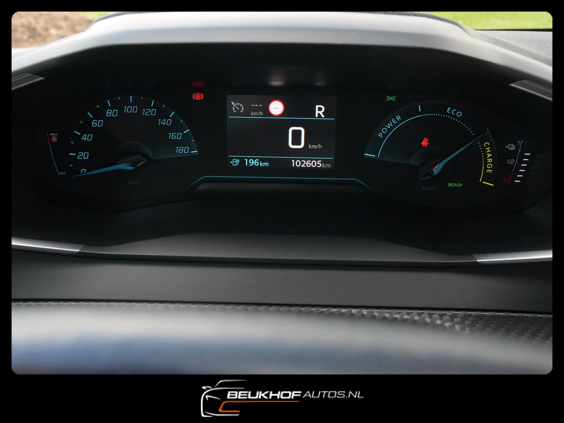 Hoofdafbeelding Peugeot e-208