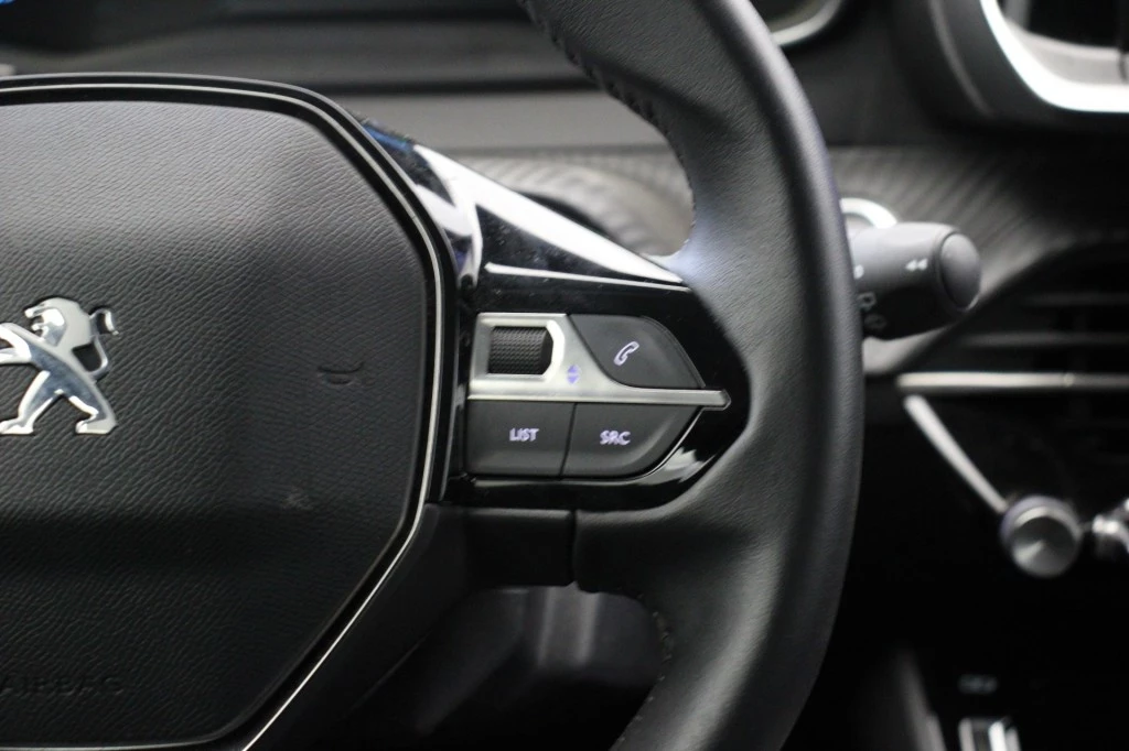 Hoofdafbeelding Peugeot e-208