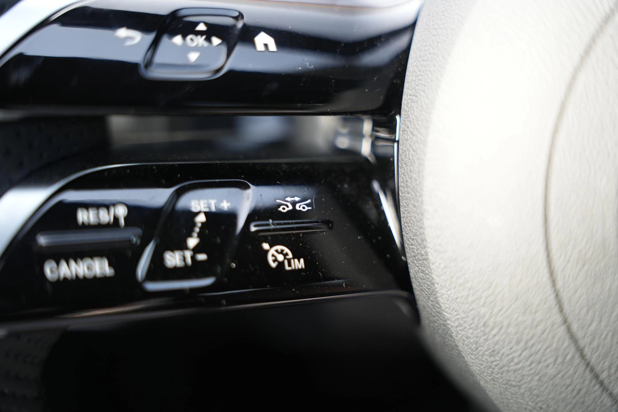 Hoofdafbeelding Mercedes-Benz EQA