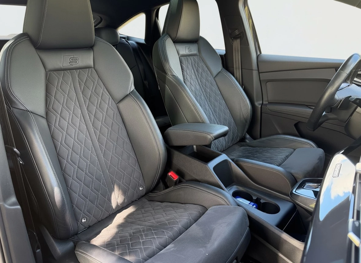 Hoofdafbeelding Audi Q4 Sportback e-tron