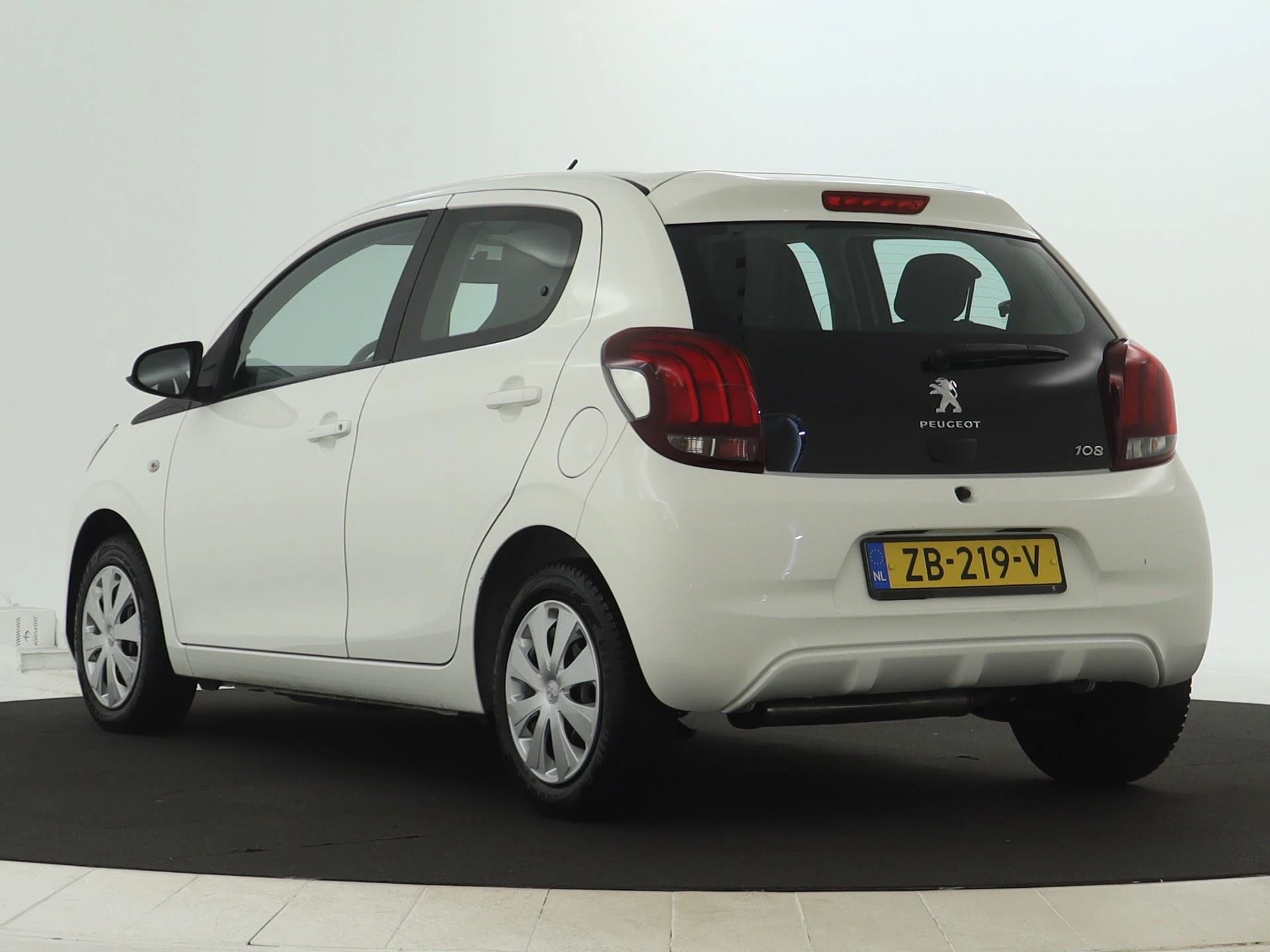Hoofdafbeelding Peugeot 108