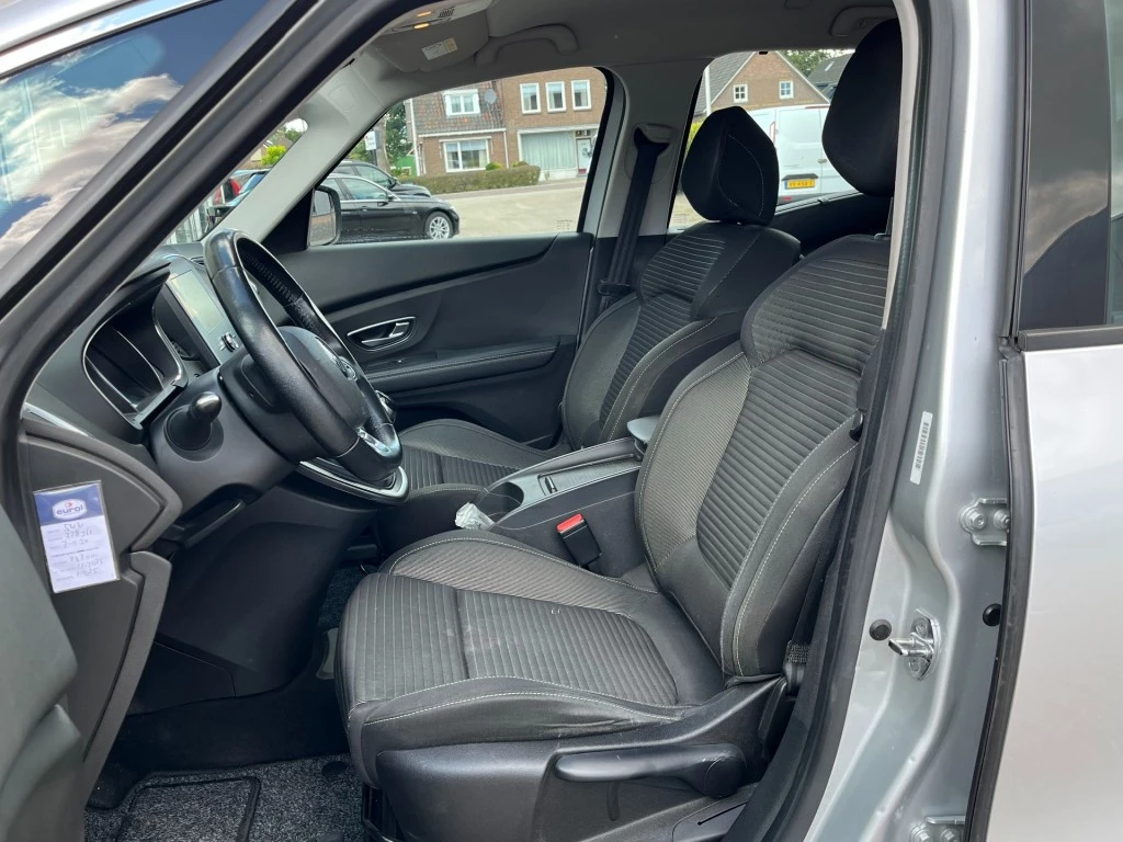 Hoofdafbeelding Renault Scénic