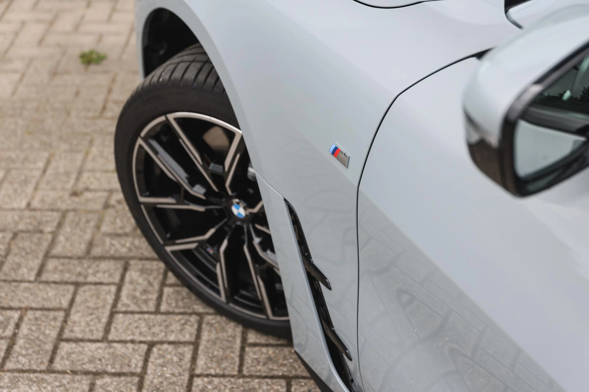 Hoofdafbeelding BMW i4