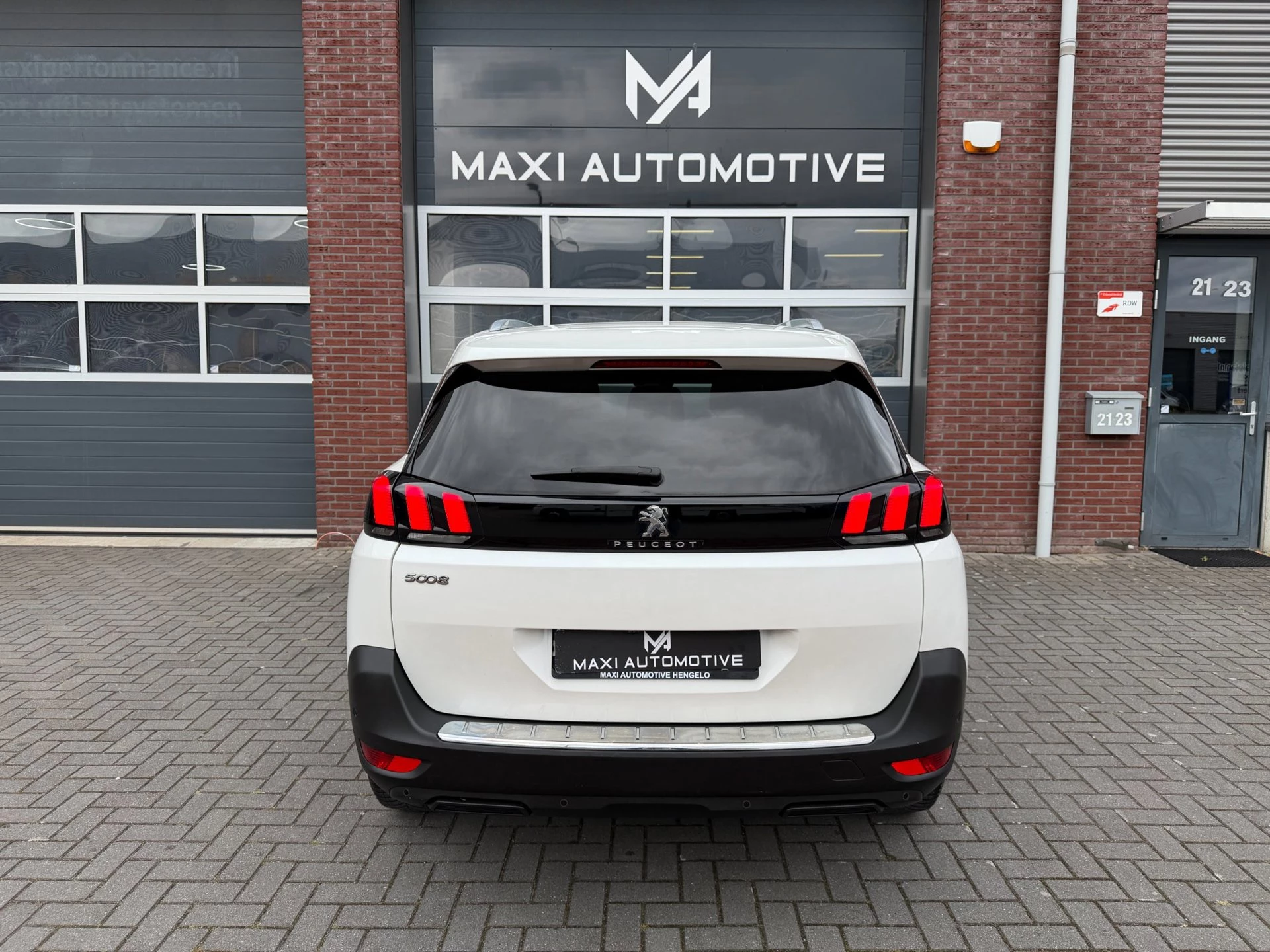 Hoofdafbeelding Peugeot 5008