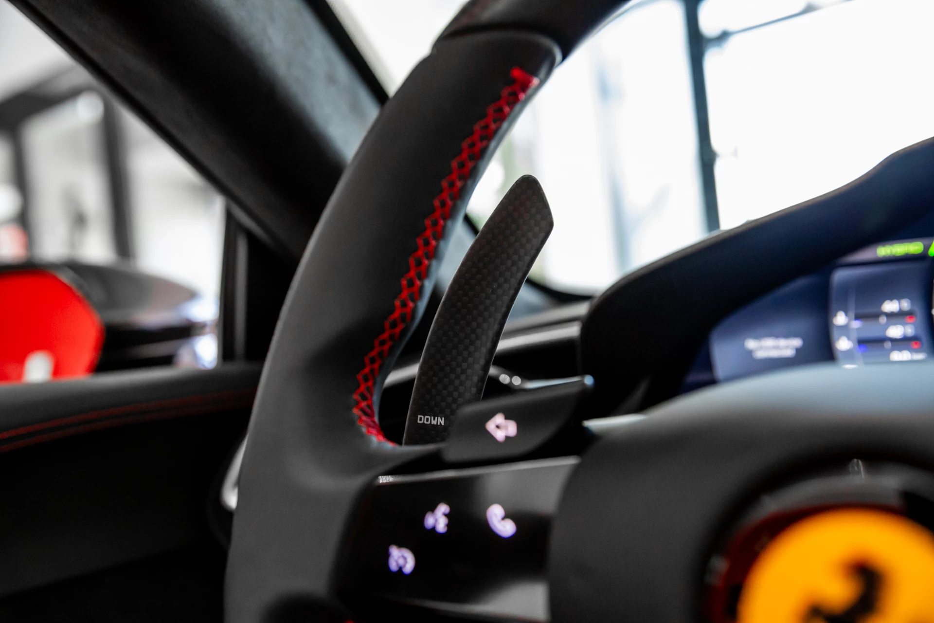 Hoofdafbeelding Ferrari 296