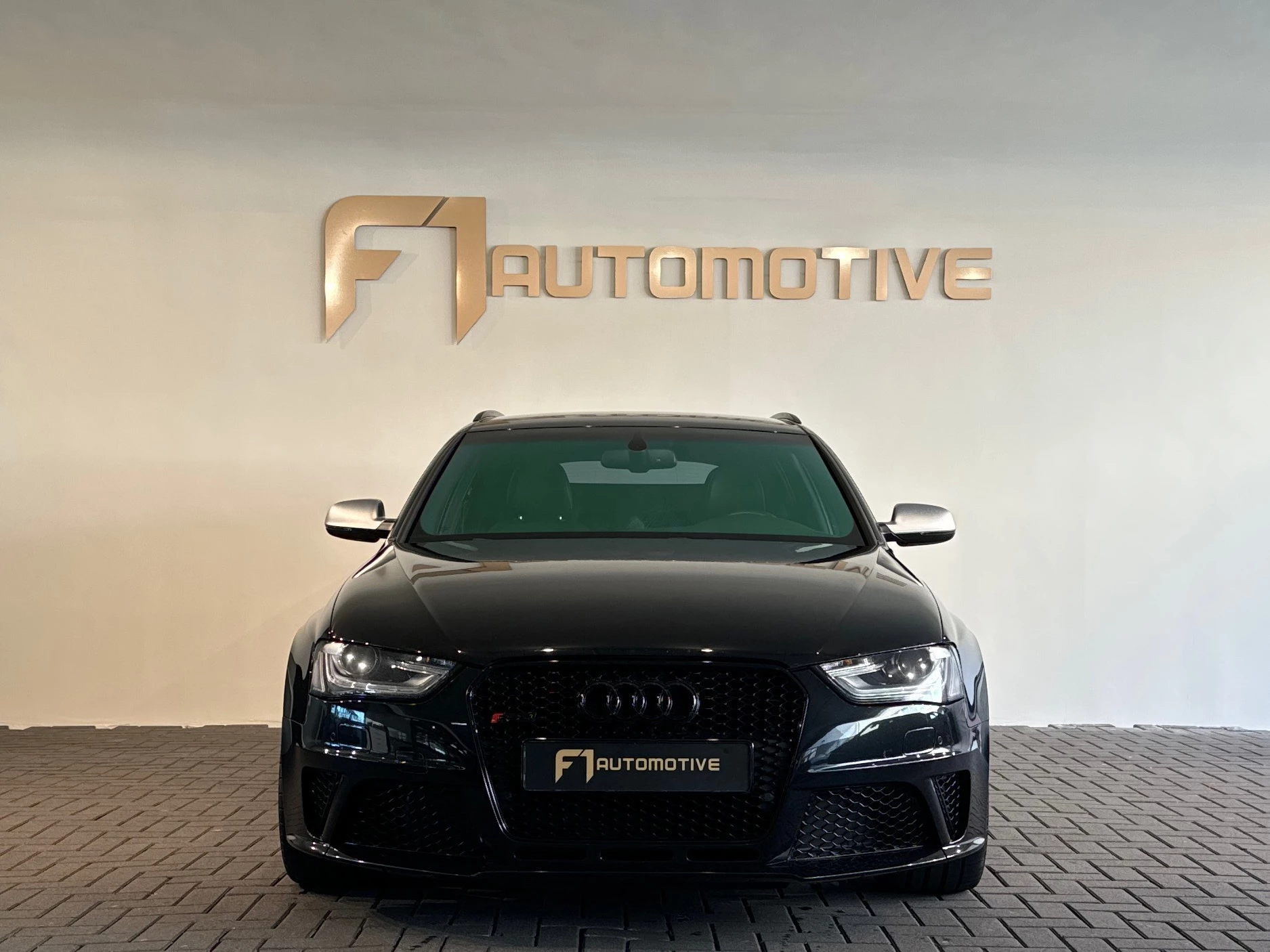 Hoofdafbeelding Audi RS4