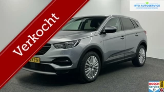 Hoofdafbeelding Opel Grandland X Opel Grandland X 1.2 Turbo Business Executive CARPLAY NAVI