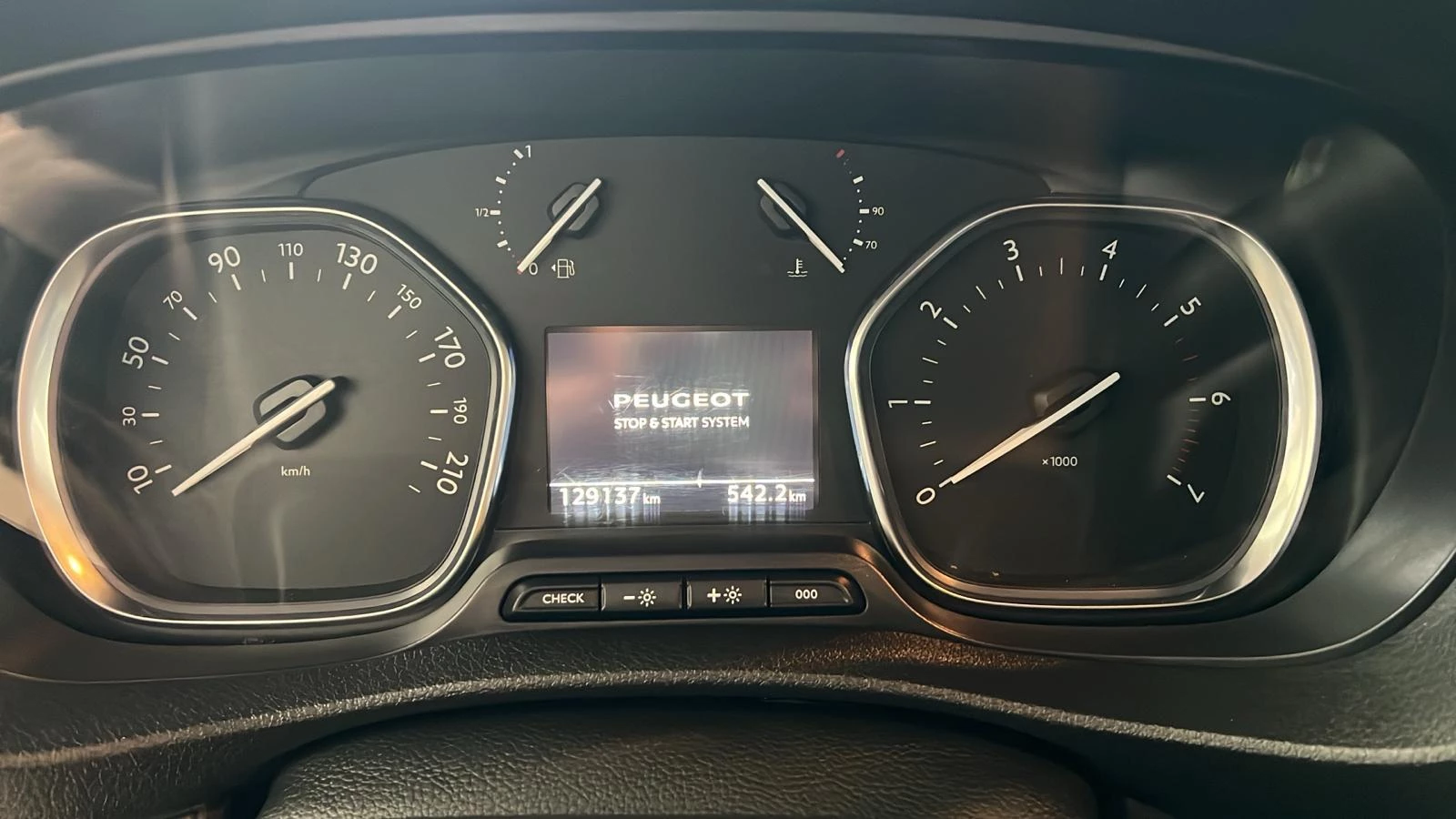 Hoofdafbeelding Peugeot Expert