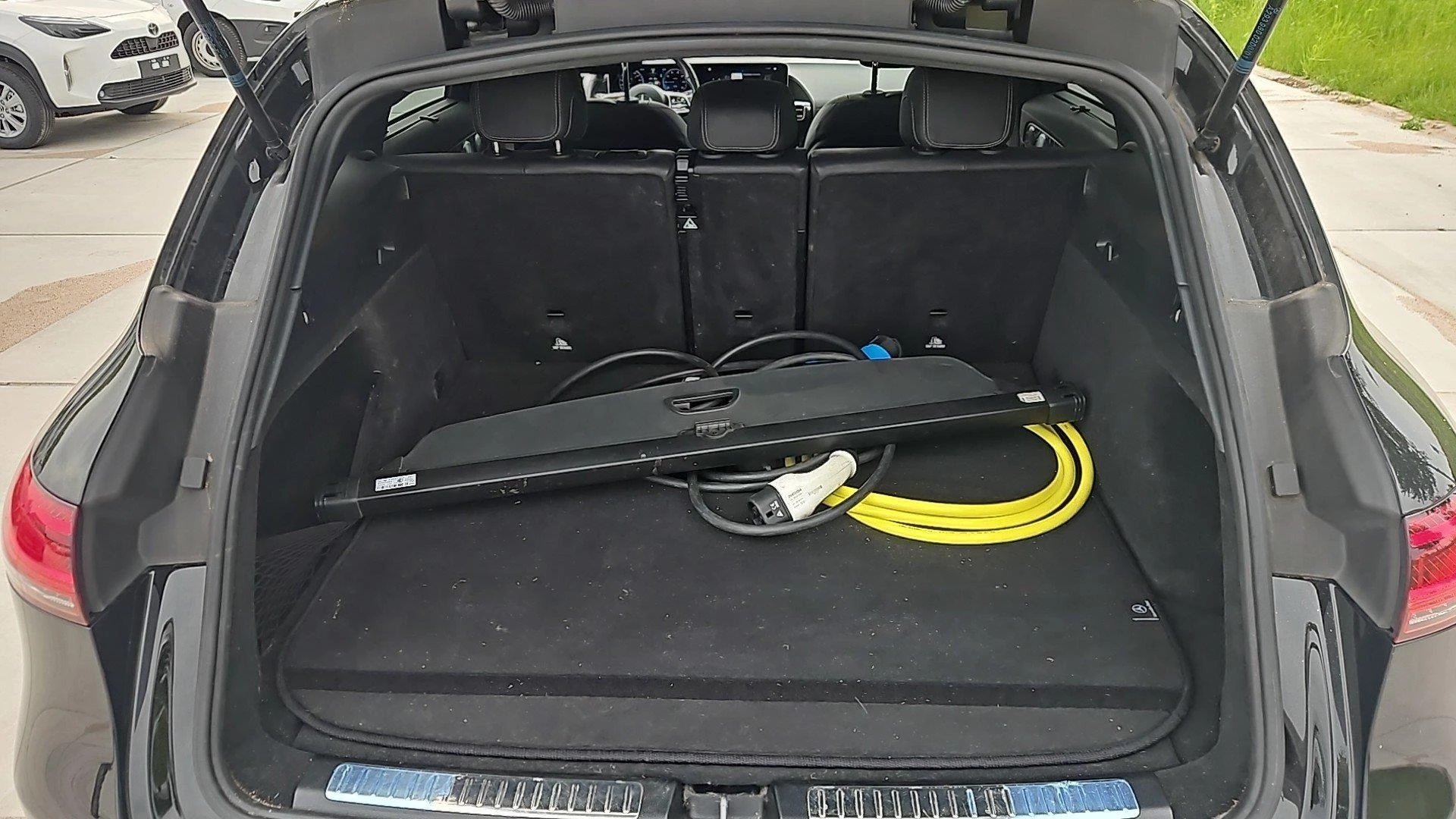 Hoofdafbeelding Mercedes-Benz EQC