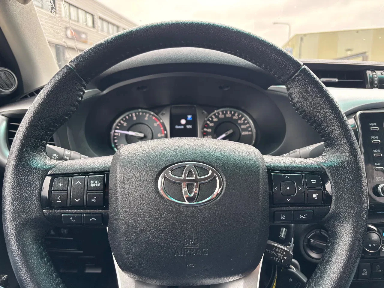 Hoofdafbeelding Toyota Hilux
