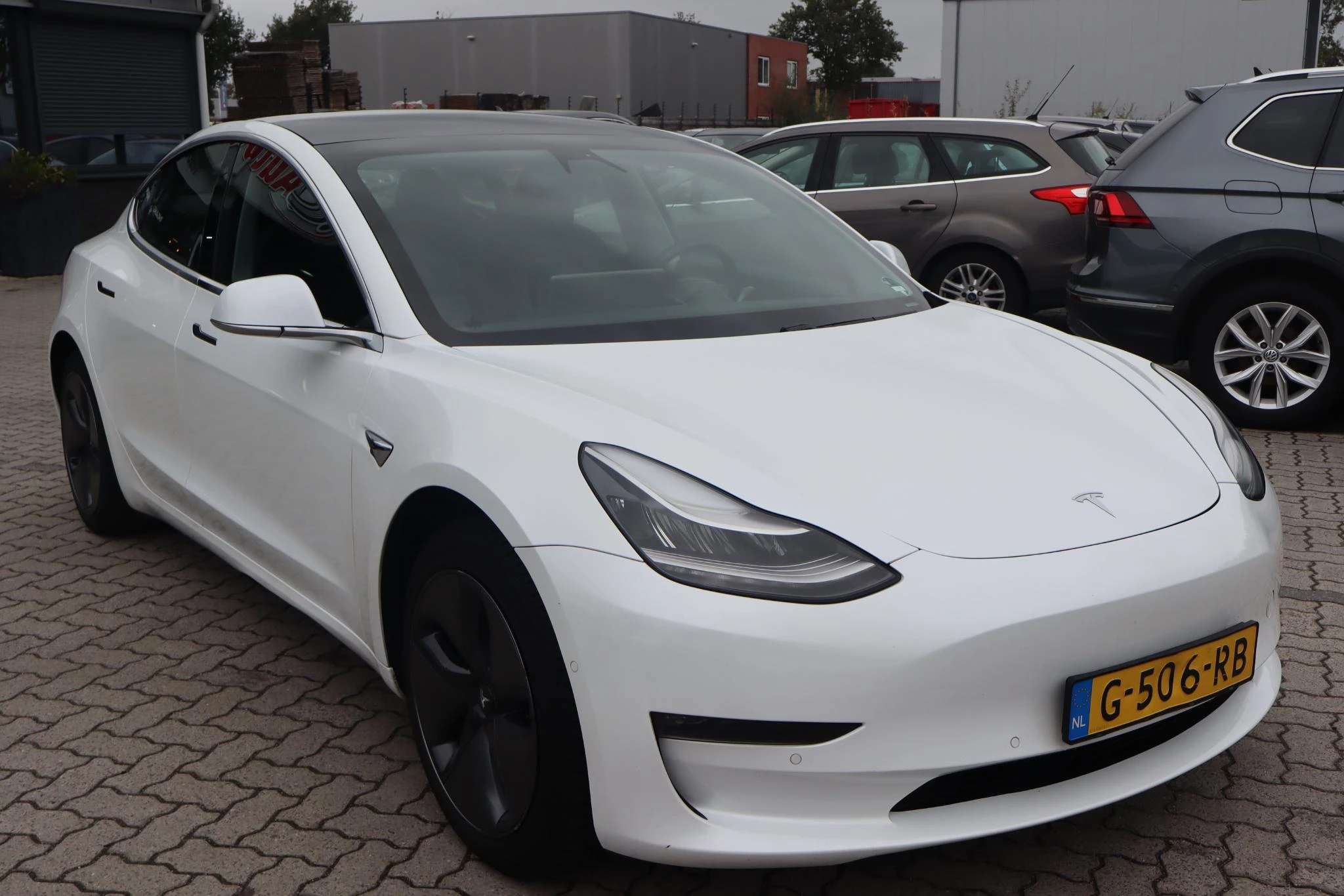 Hoofdafbeelding Tesla Model 3